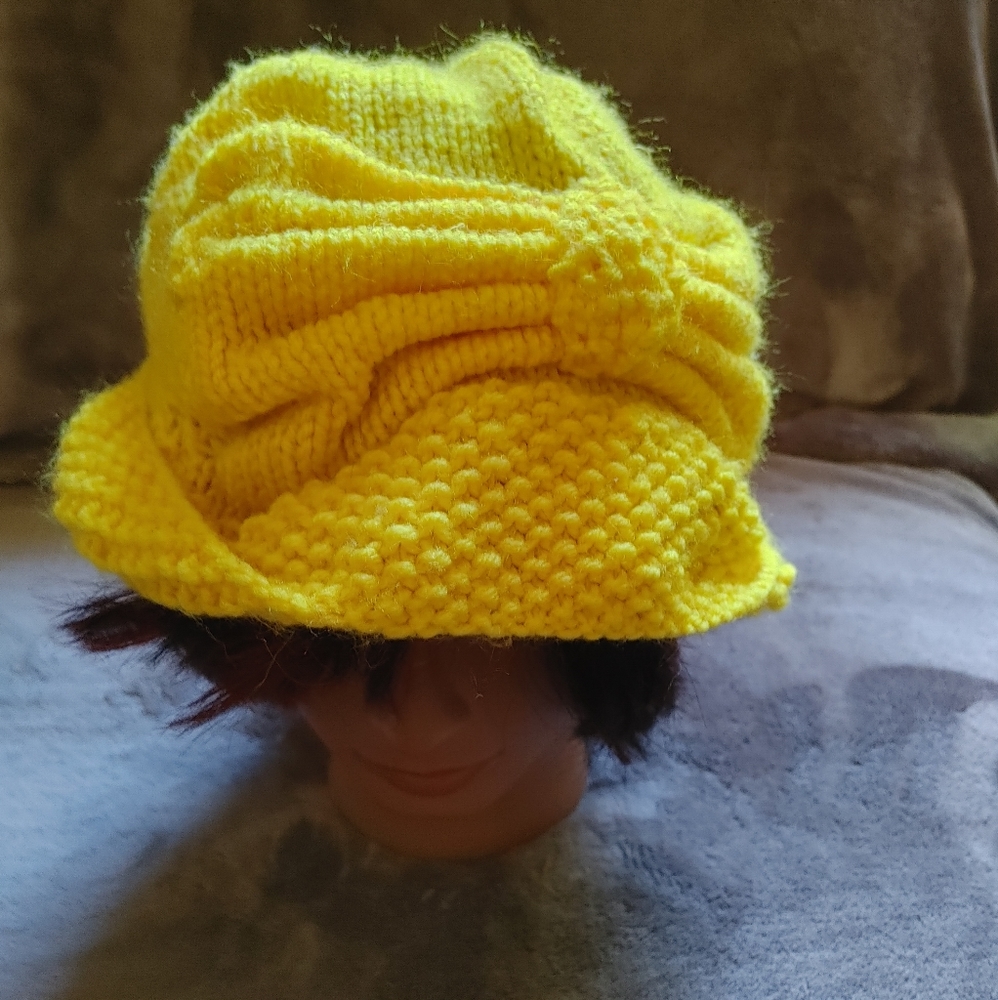 Hand knit hat